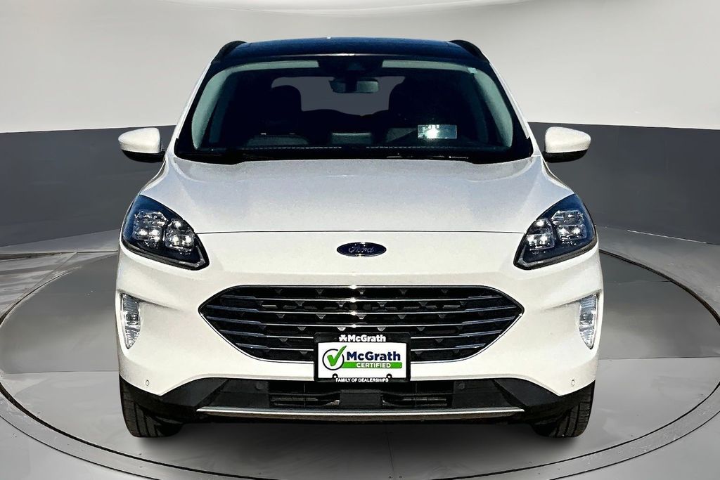 2022 Ford Escape Plug-In Hybrid Titanium photo 2
