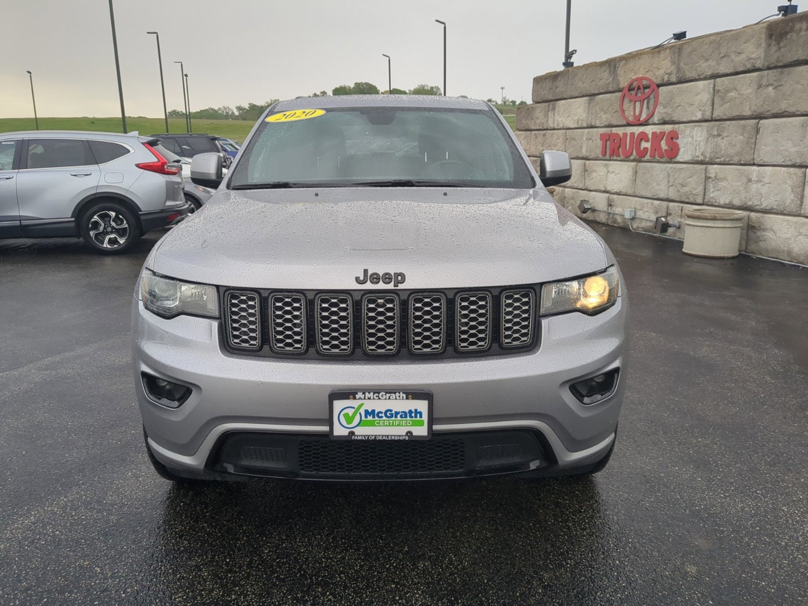 Used 2020 Jeep Grand Cherokee Altitude with VIN 1C4RJFAG9LC385144 for sale in Dubuque, IA