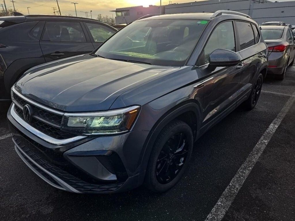 Used 2023 Volkswagen Taos 1.5T SE SUV