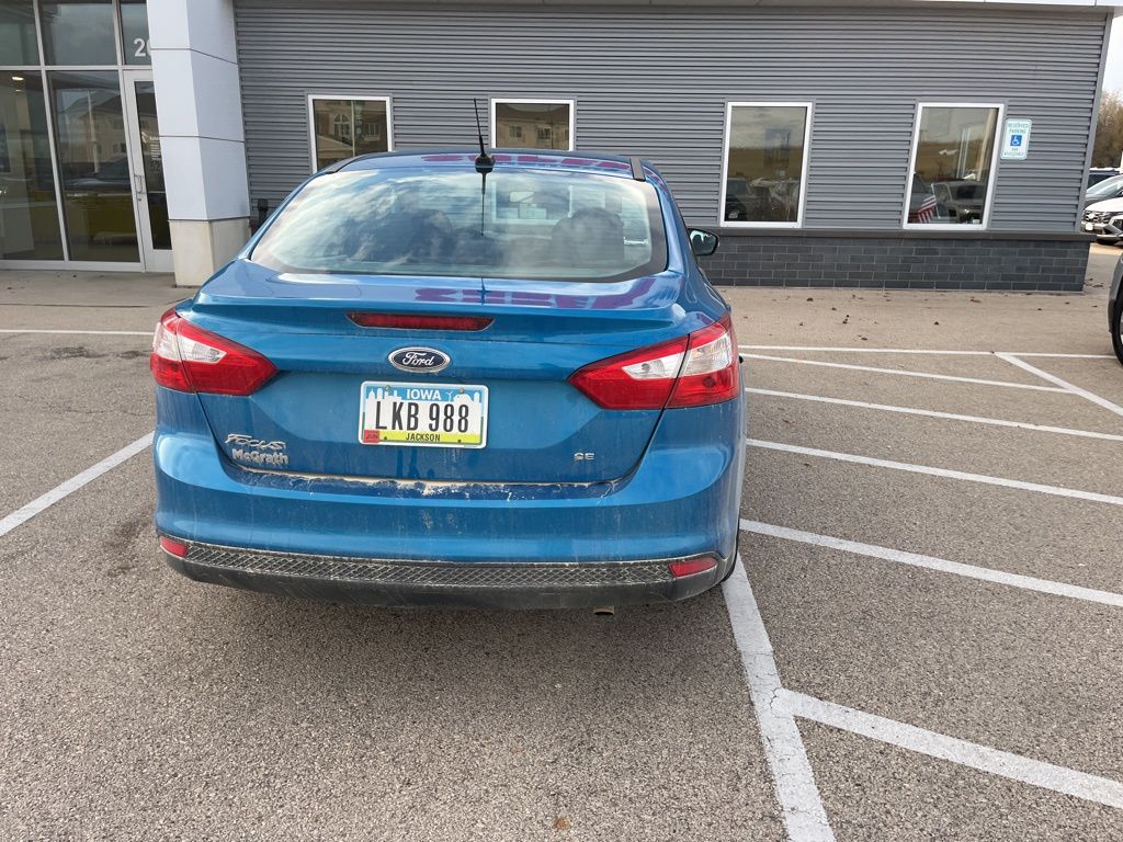 2014 Ford Focus SE photo 3