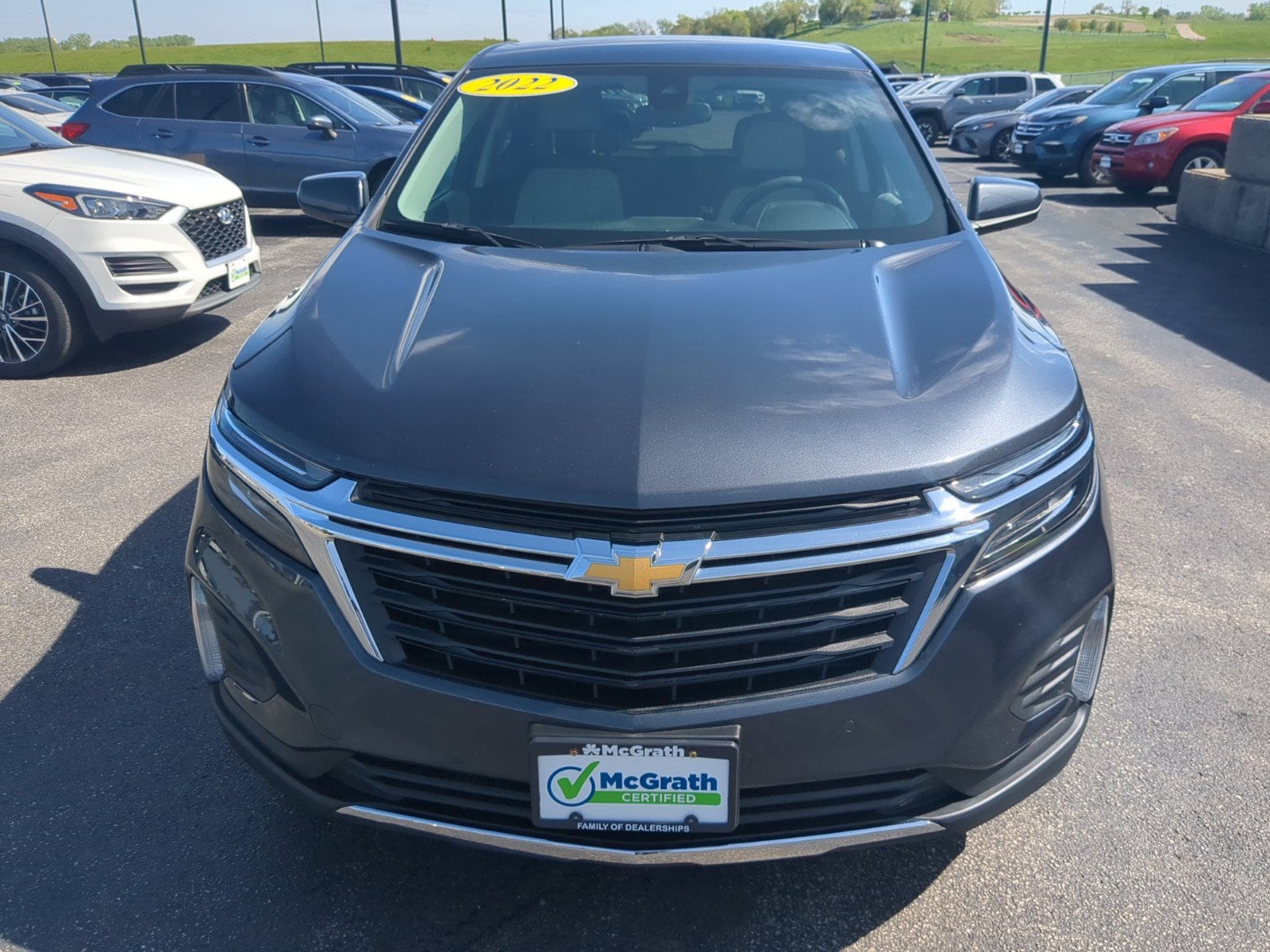 Used 2022 Chevrolet Equinox LT with VIN 2GNAXJEV9N6125076 for sale in Dubuque, IA