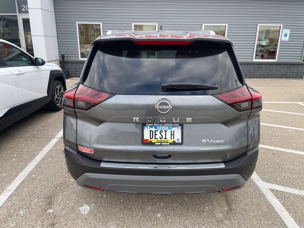 Used 2023 Nissan Rogue SV SUV