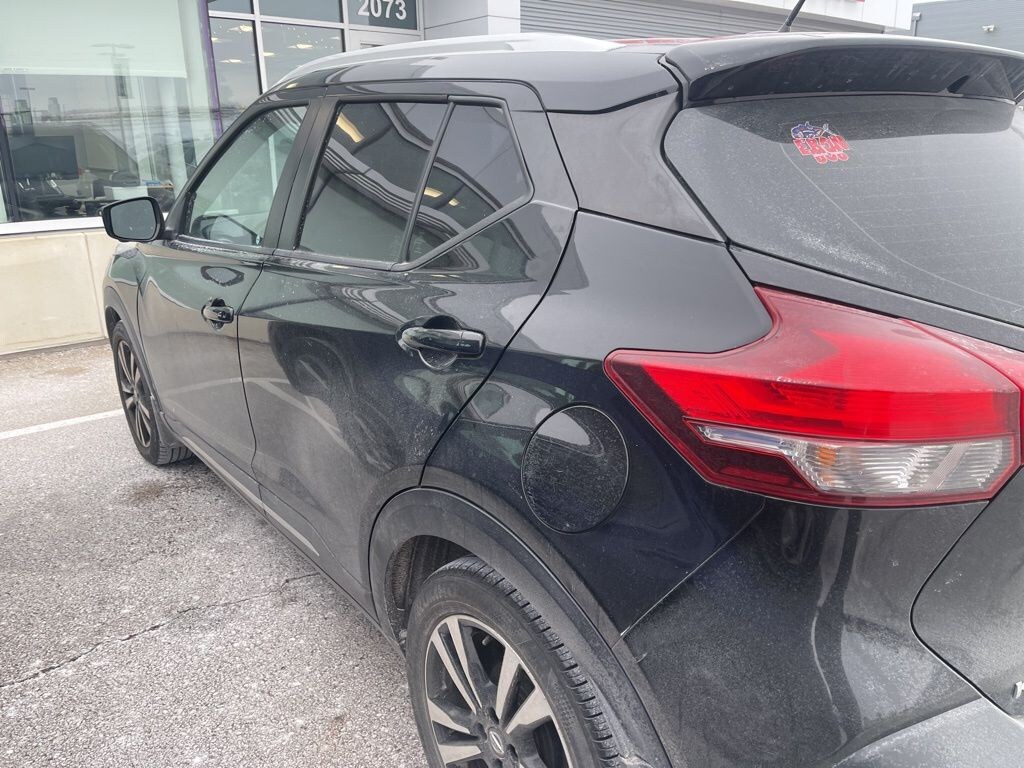 Used 2018 Nissan Kicks SR SUV