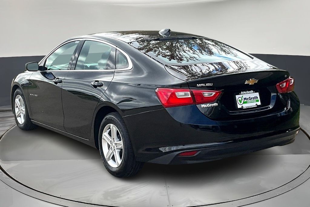 2024 Chevrolet Malibu 1LT photo 4