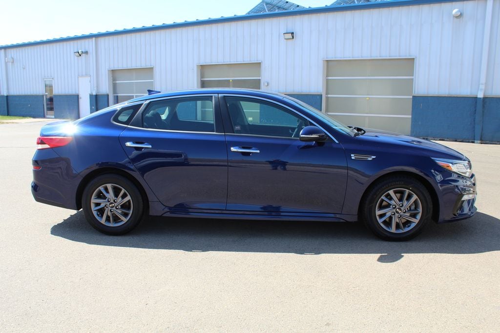 Used 2020 Kia Optima LX with VIN 5XXGT4L32LG415939 for sale in Dubuque, IA