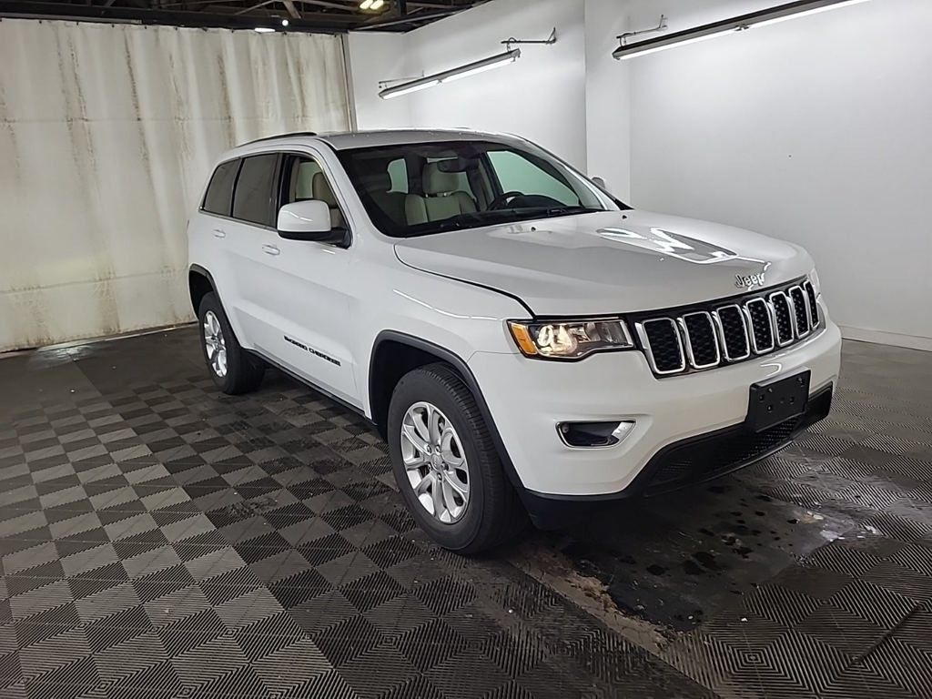 2022 Jeep Cherokee Laredo photo 3