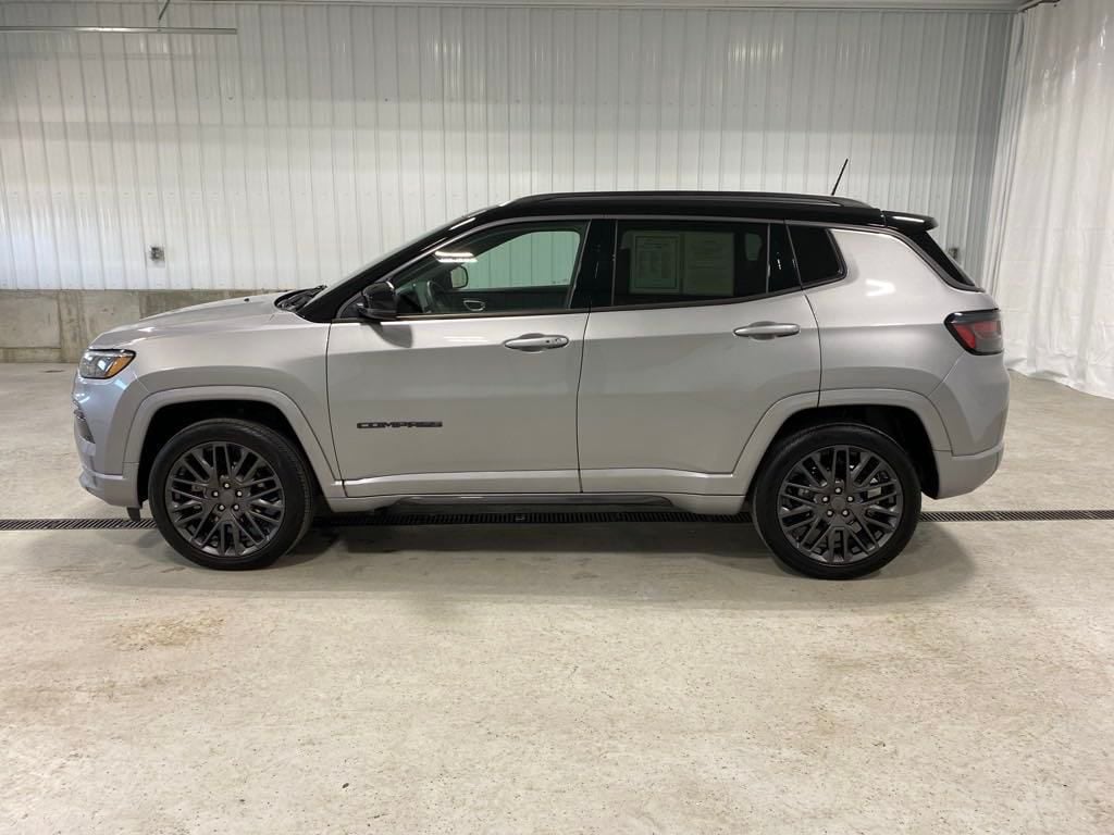 Used 2022 Jeep Compass High Altitude with VIN 3C4NJDCB2NT147034 for sale in Alpena, MI