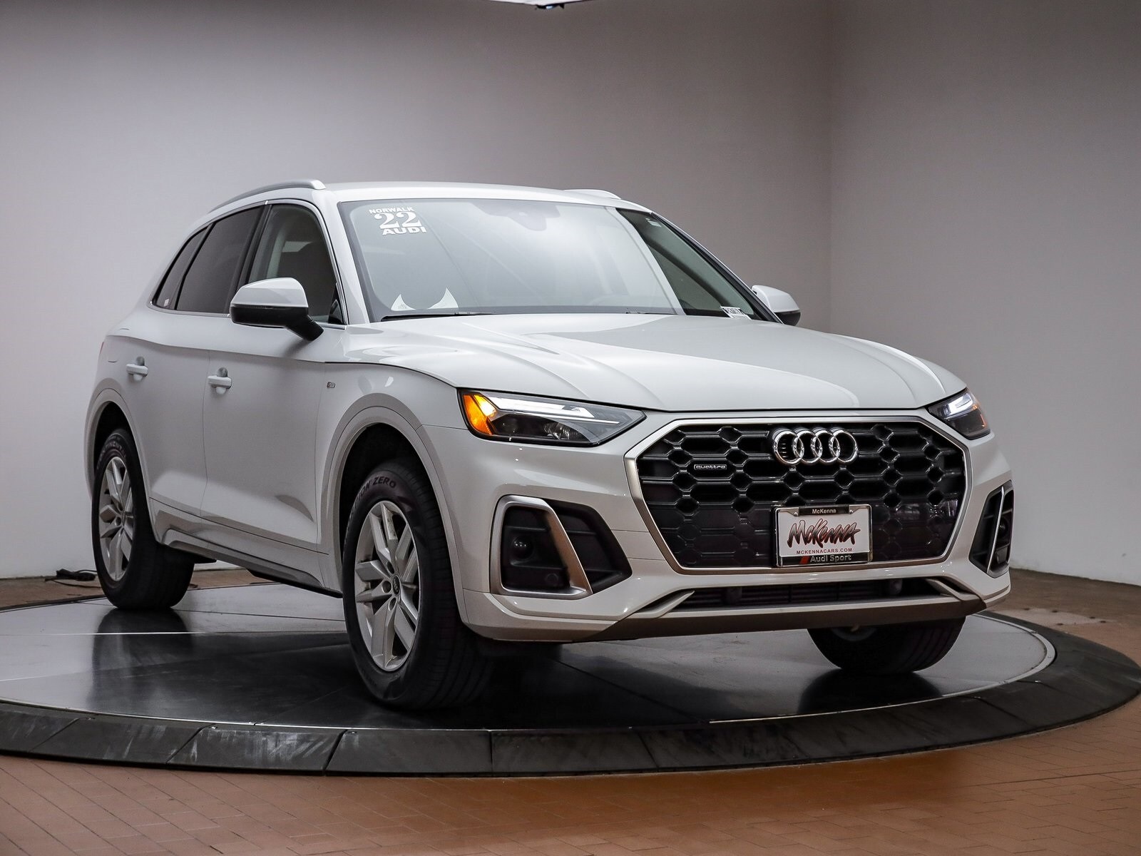 2022 Audi Q5 45 S line Premium photo 3