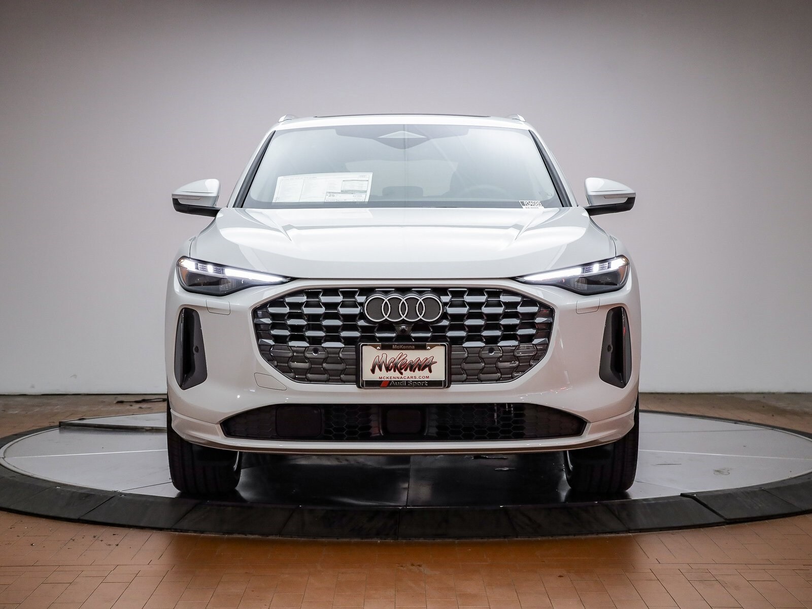 2025 Audi Q5 2.0T Premium Plus photo 2