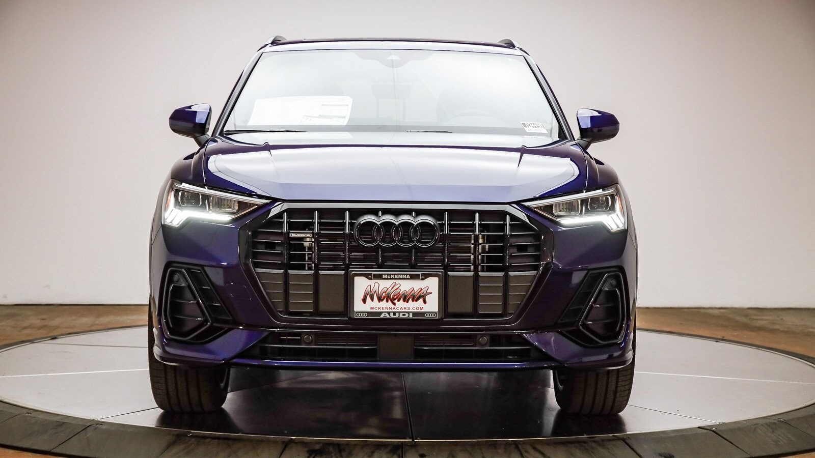 2025 Audi Q3 45 TFSI S line Premium photo 2