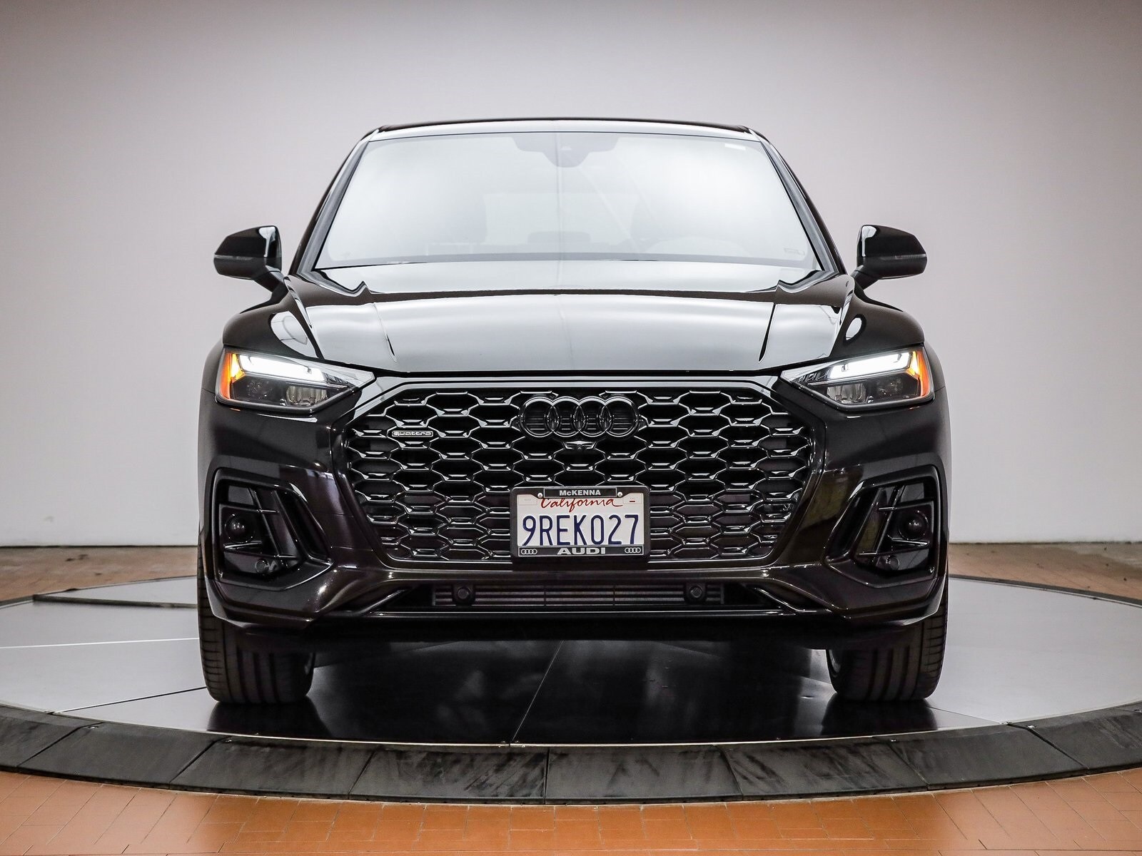 2024 Audi Q5 Sportback photo 2