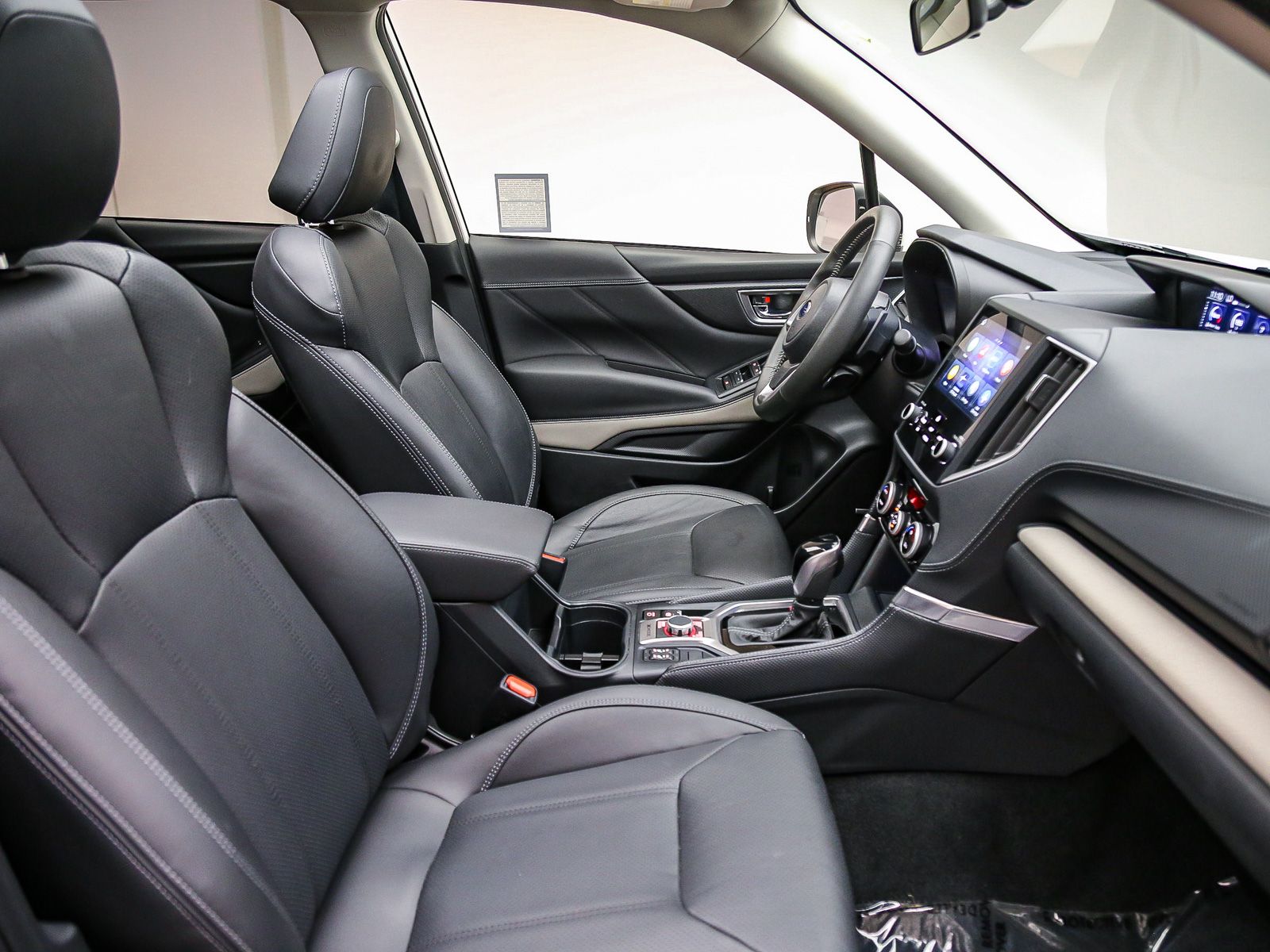 2024 Subaru Forester Limited - Photo 18