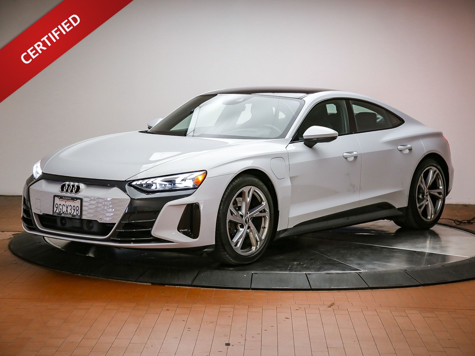 2023 Audi e-tron GT Premium Plus quattro's photo