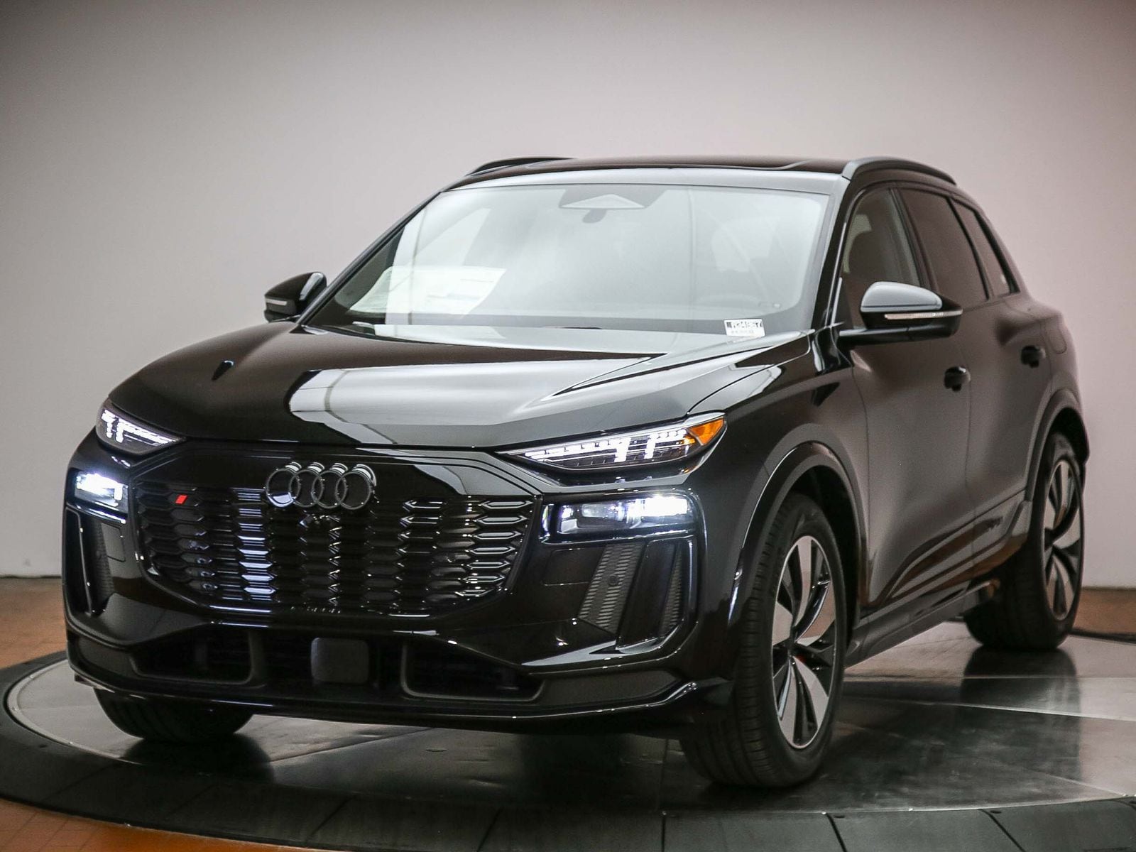 2027 Audi SQ6 e-tron