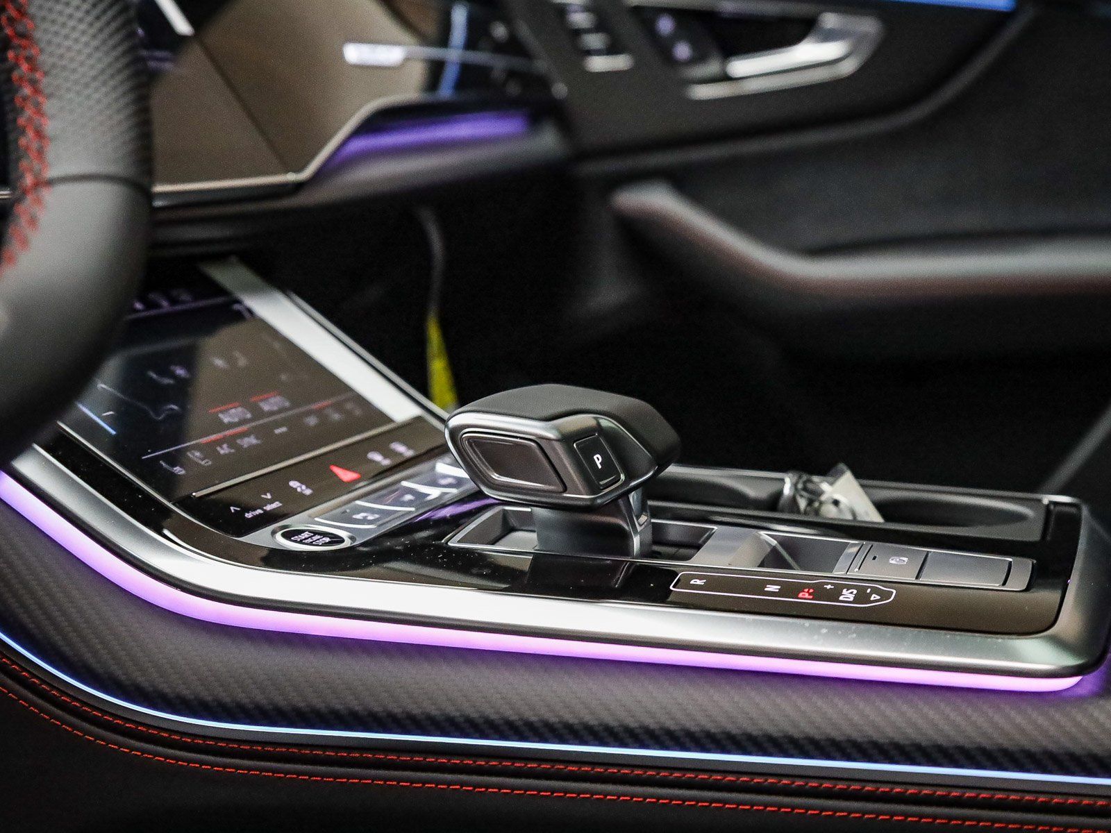 2026 Audi Q8 Prestige - Photo 26