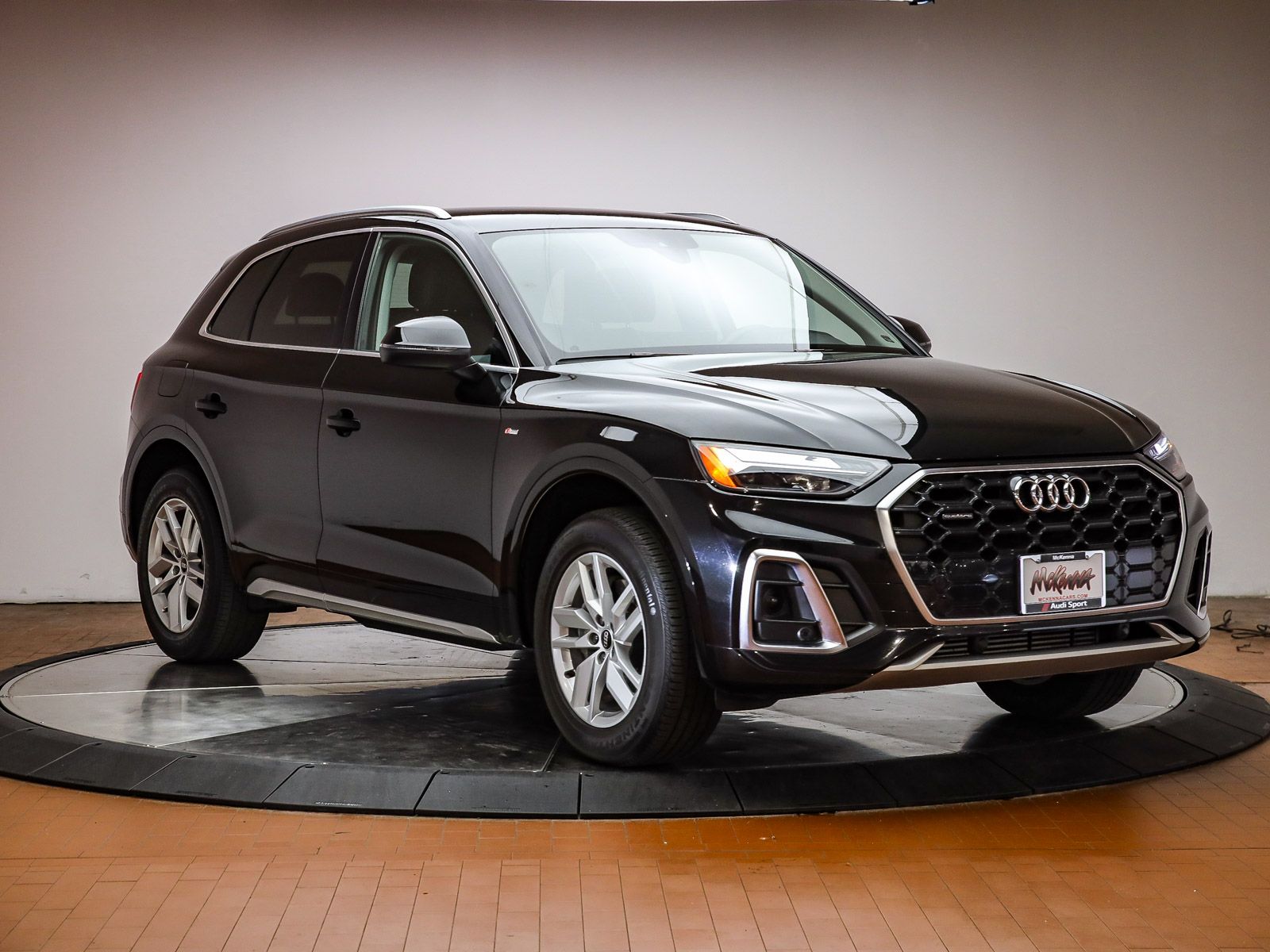 2023 Audi Q5 45 S Line Premium photo 5