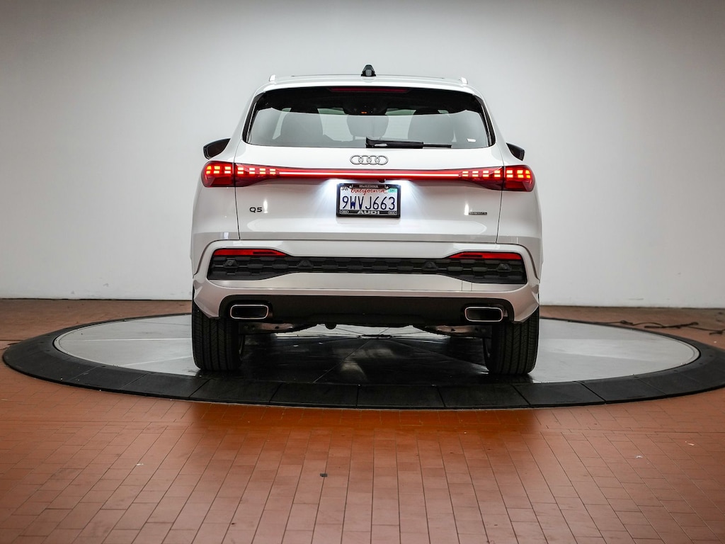 Used 2025 Audi Q5 2.0T Premium Plus SUV
