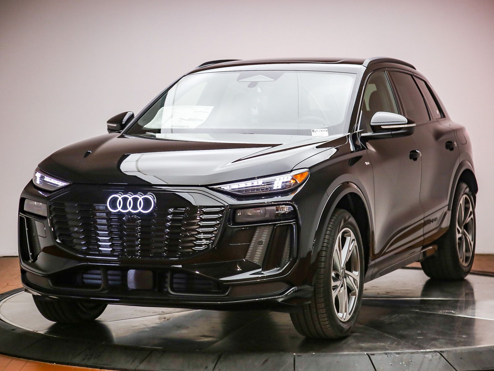2027 Audi Q6 e-tron Premium Plus quattro's photo