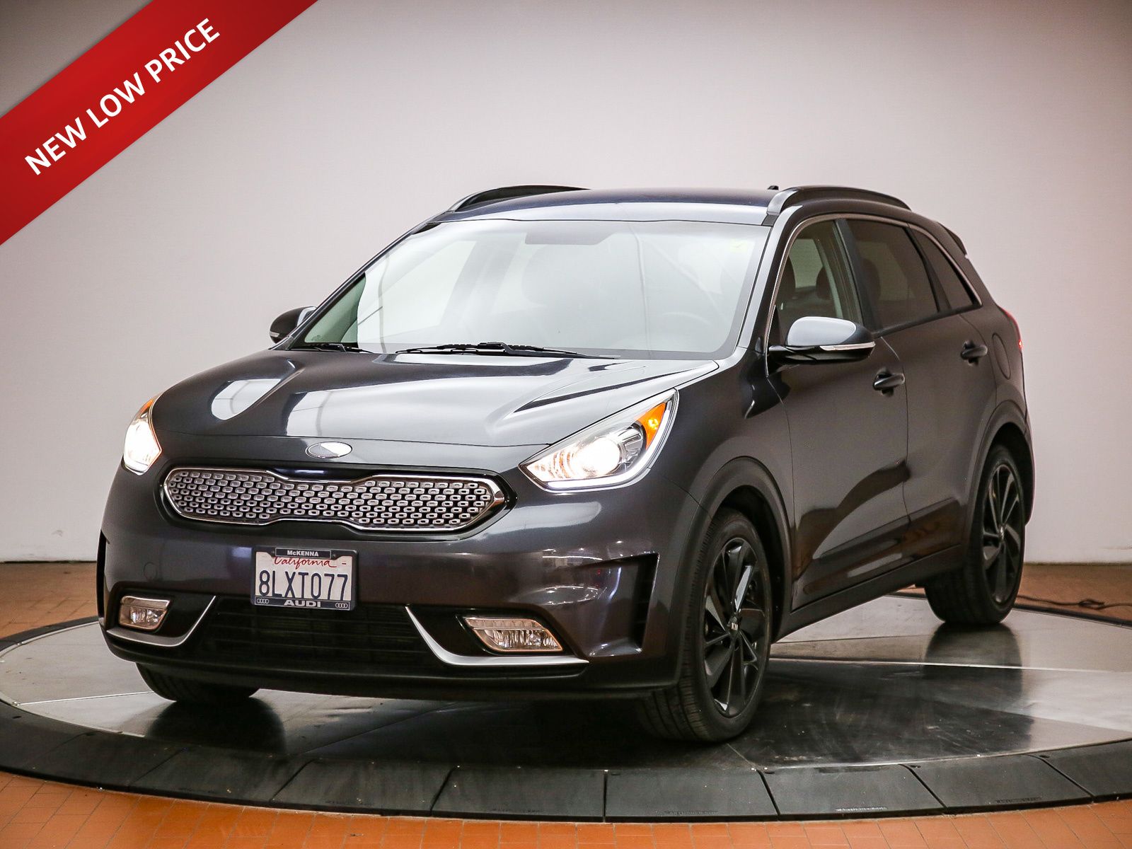 2019 Kia Niro S Touring's photo