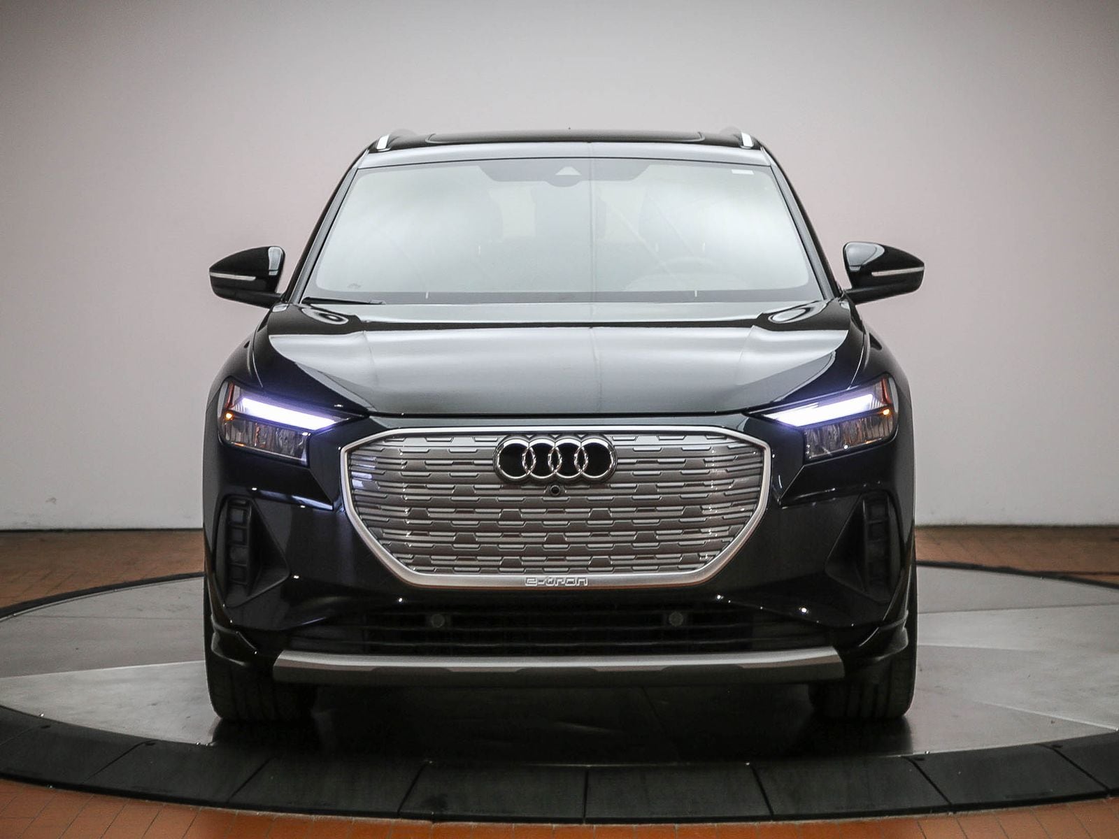 2023 Audi Q4 e-tron Premium Plus photo 6