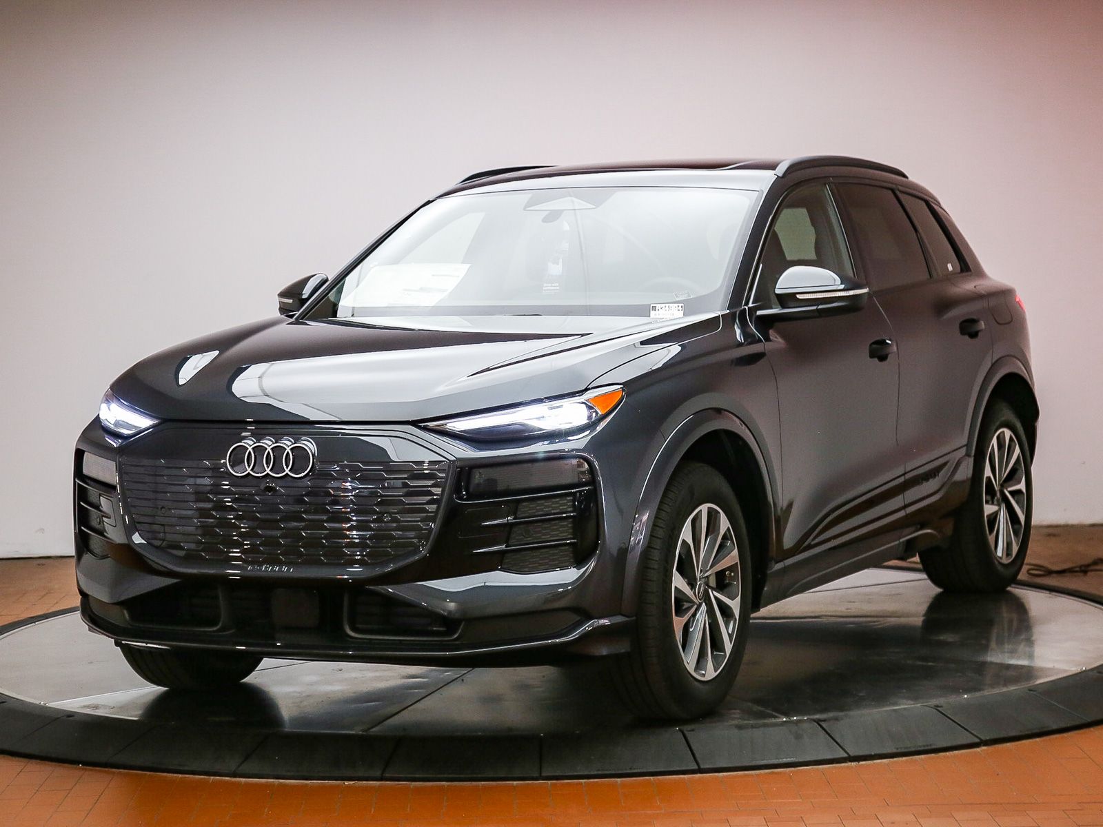 2027 Audi Q6 e-tron Premium quattro's photo