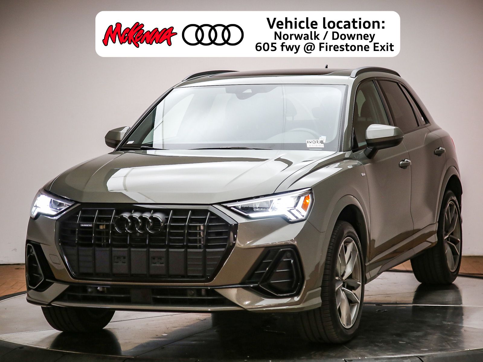 2023 Audi Q3 45 TFSI S Line Premium Plus quattro's photo