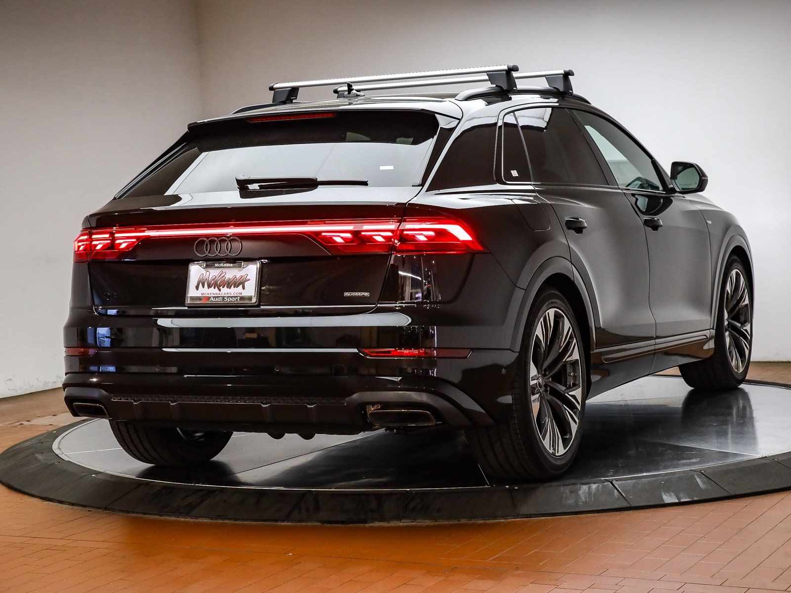 2026 Audi Q8 Prestige - Photo 8