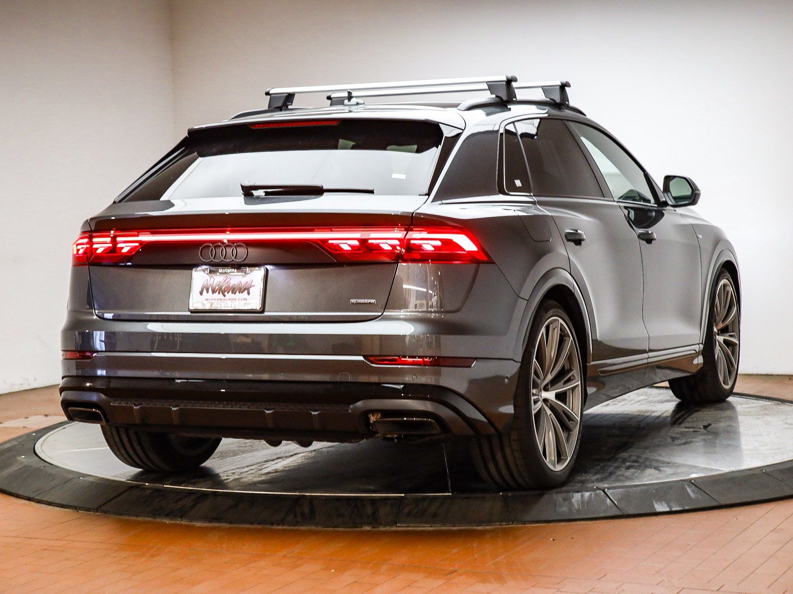 2026 Audi Q8 Prestige - Photo 8