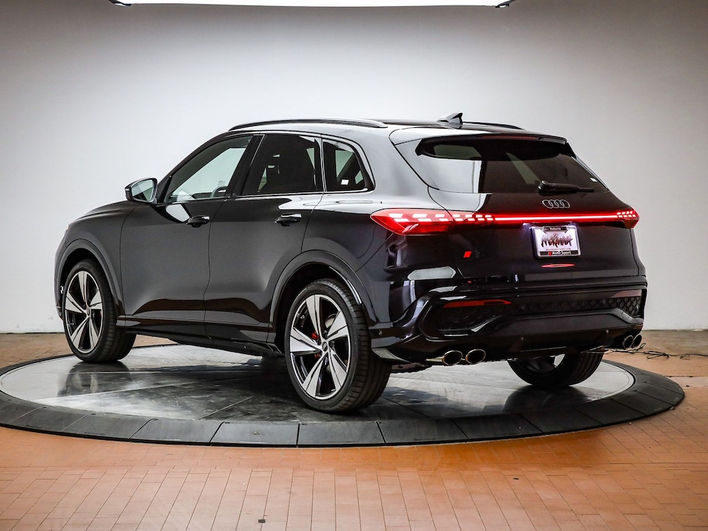 New 2025 Audi SQ5 3.0T Premium SUV