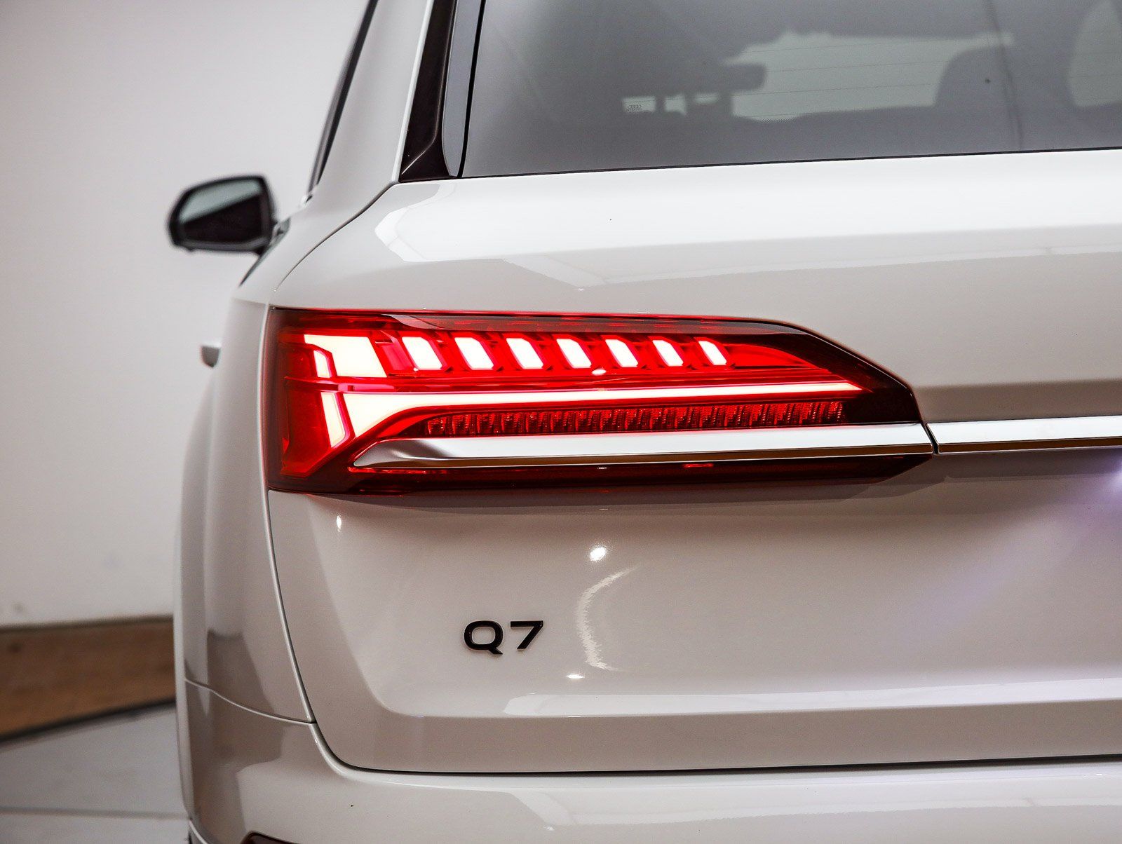 2026 Audi Q7 Premium Plus - Photo 11