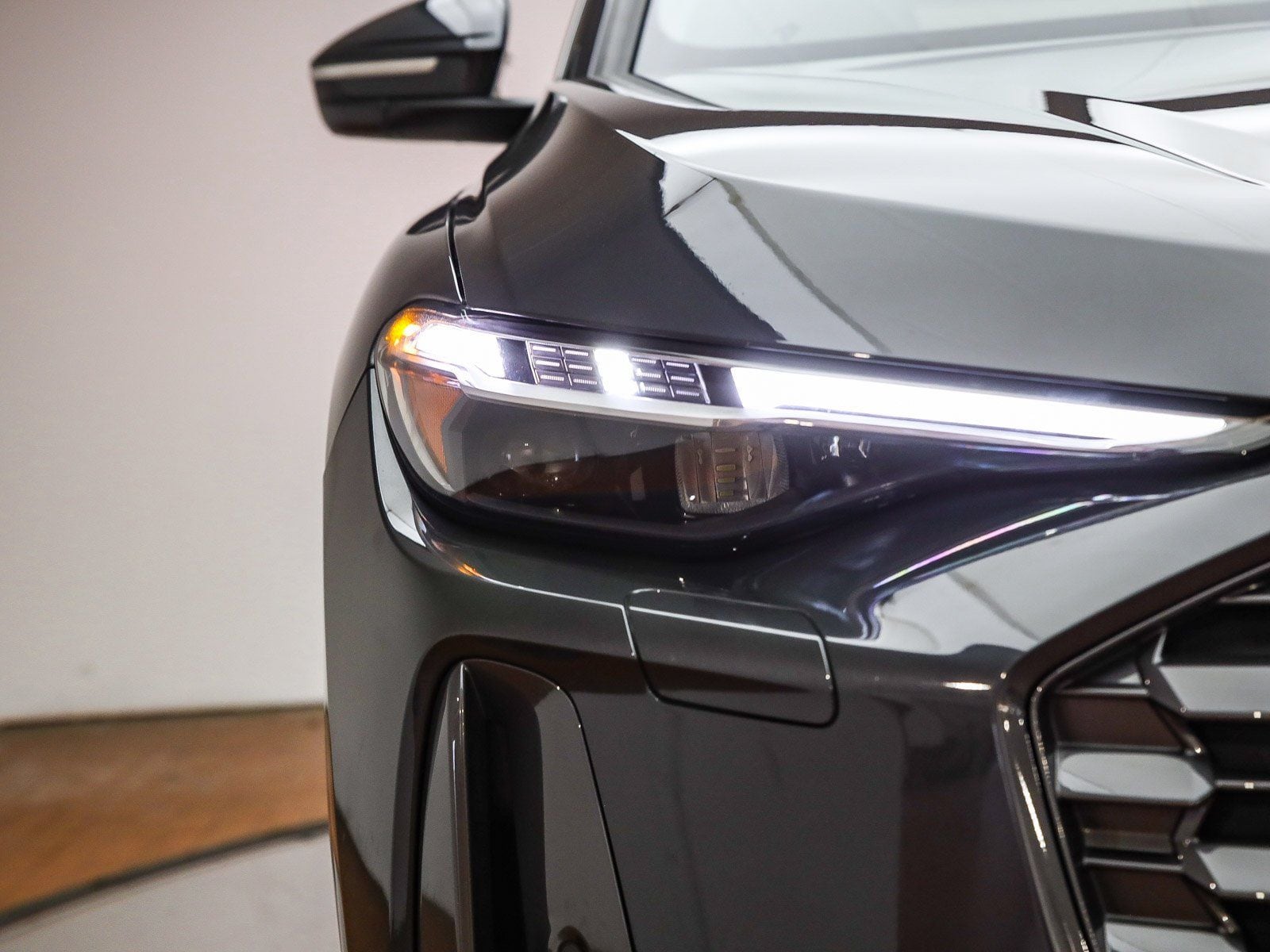 2025 Audi Q5 2.0T Premium Plus photo 4