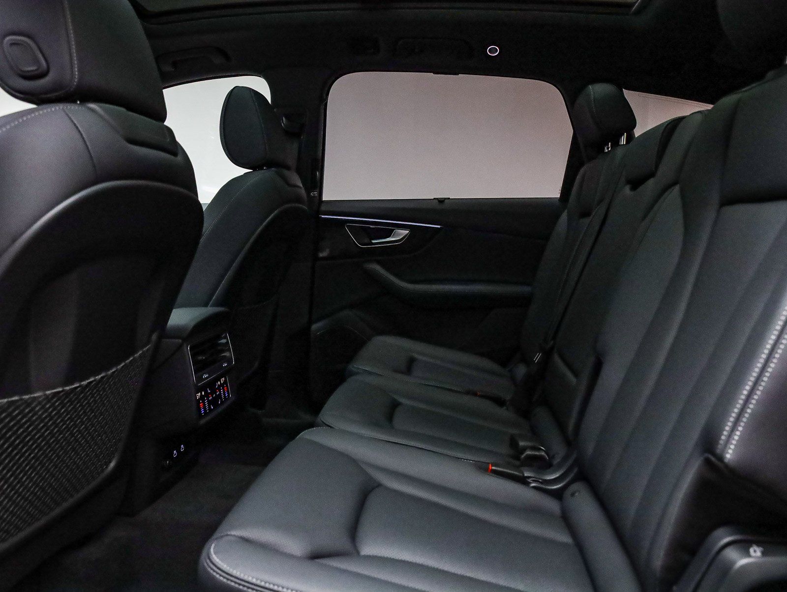 2026 Audi Q7 Premium Plus - Photo 21