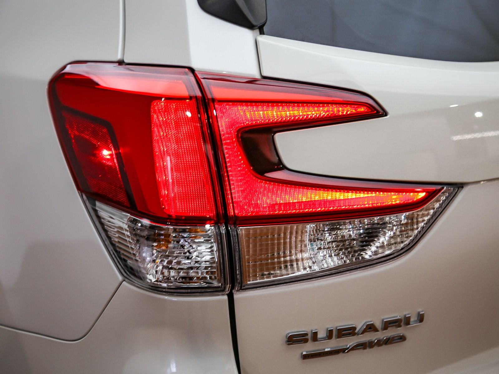 2024 Subaru Forester Limited - Photo 12