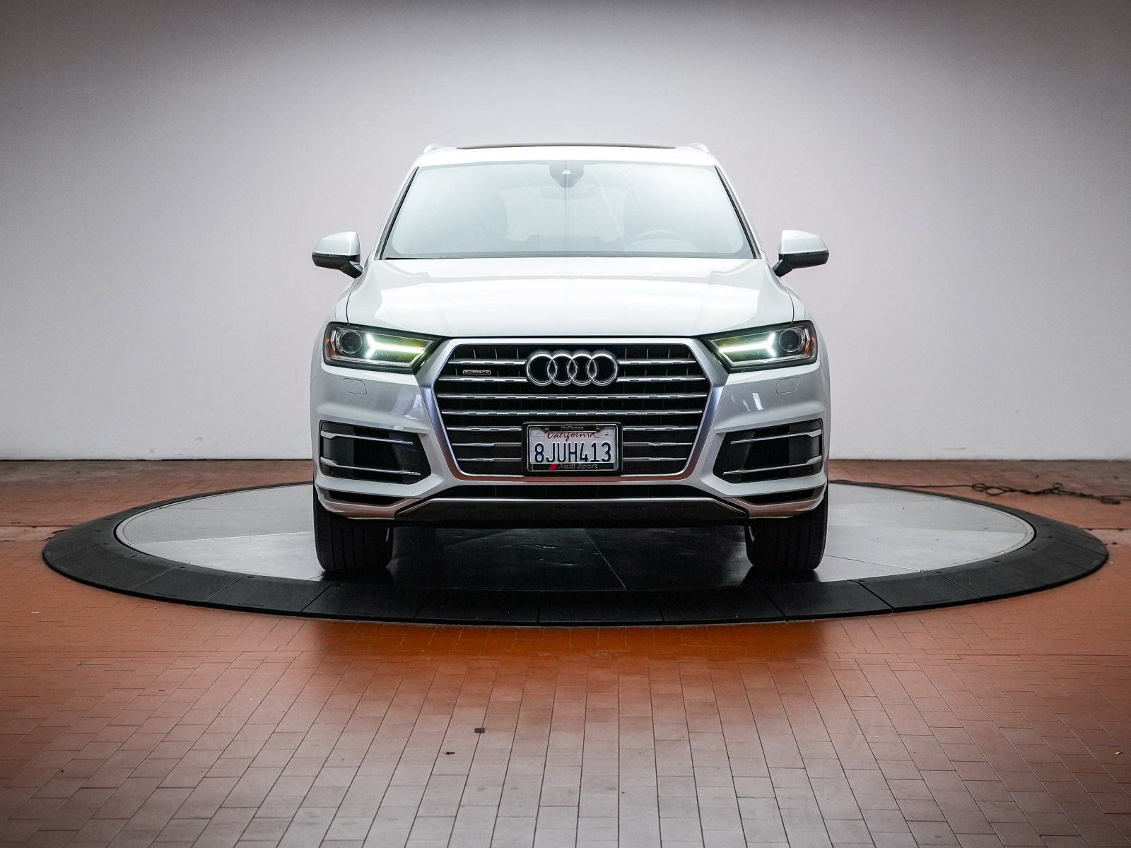 2019 Audi Q7 55 Premium photo 6