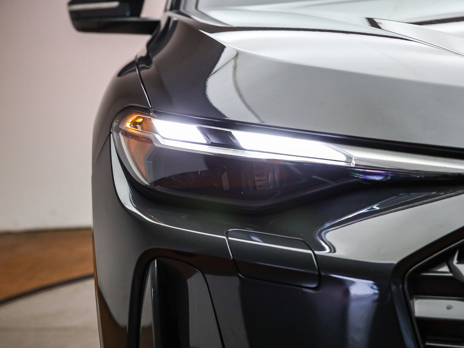 2025 Audi Q5 2.0T Premium photo 3