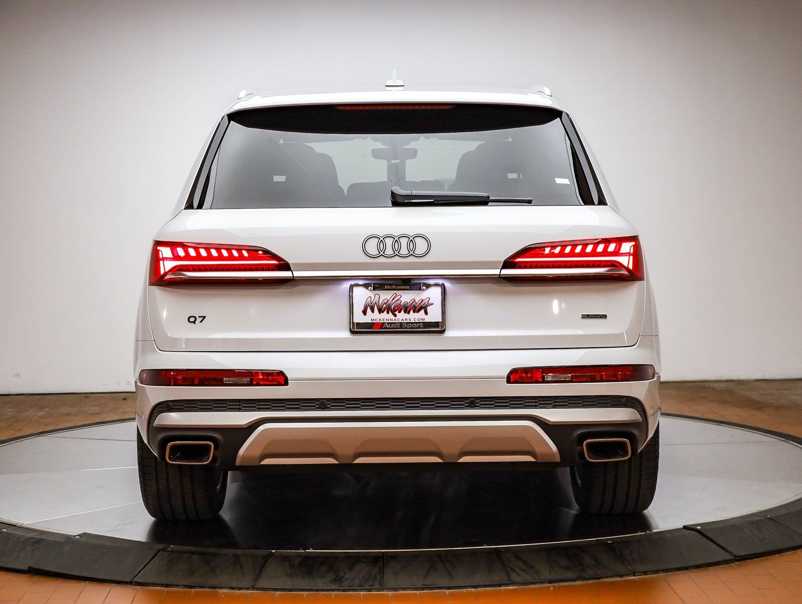 2026 Audi Q7 Premium Plus - Photo 9