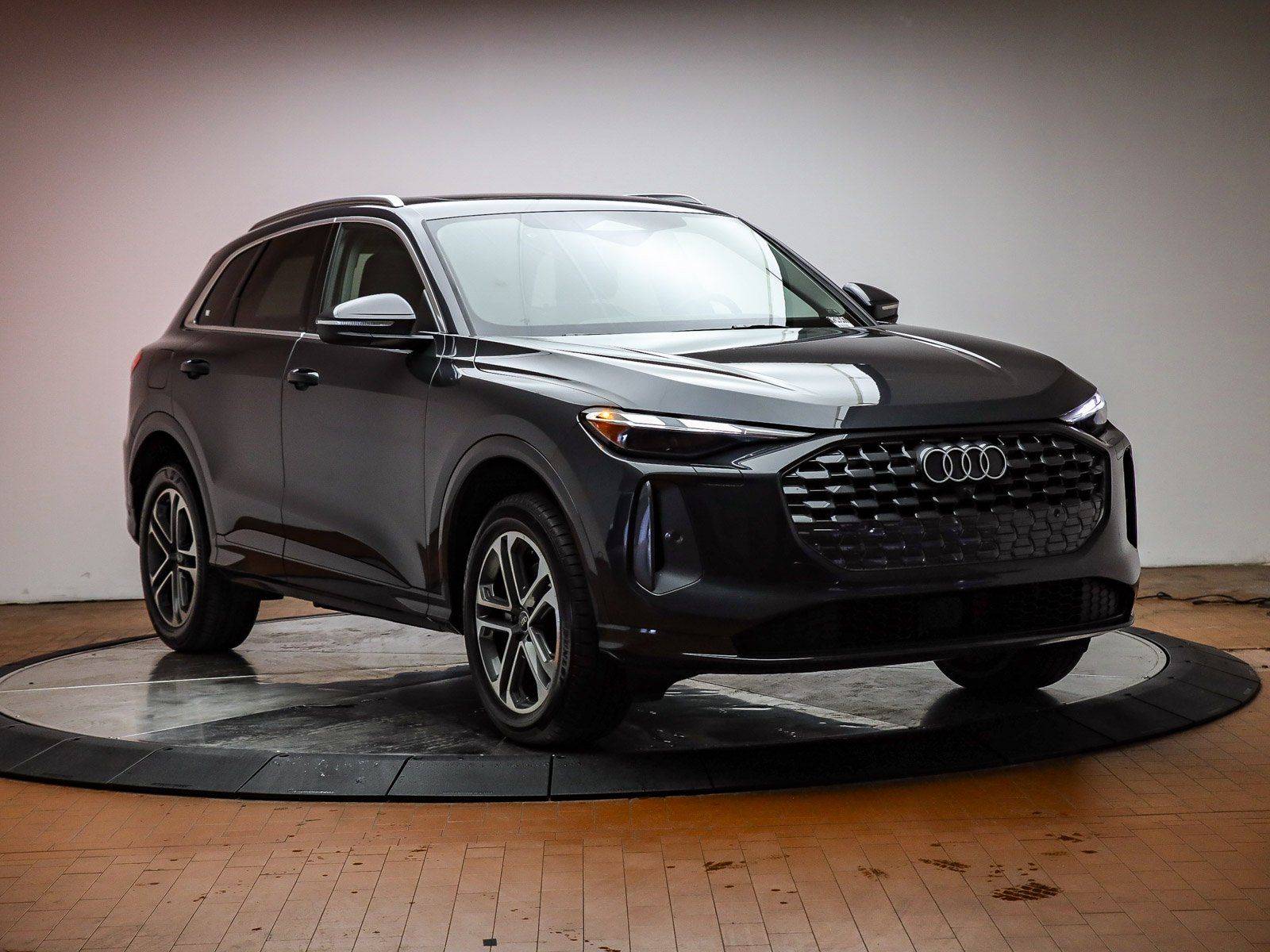 2025 Audi Q5 2.0T Premium photo 6