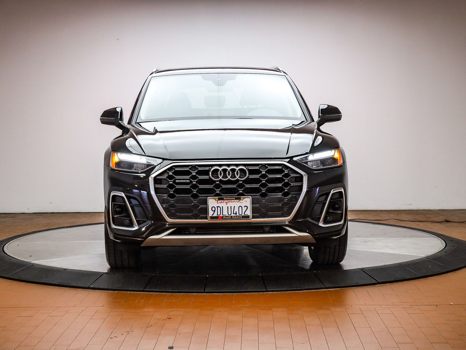 2023 Audi Q5 45 S Line Premium photo 6