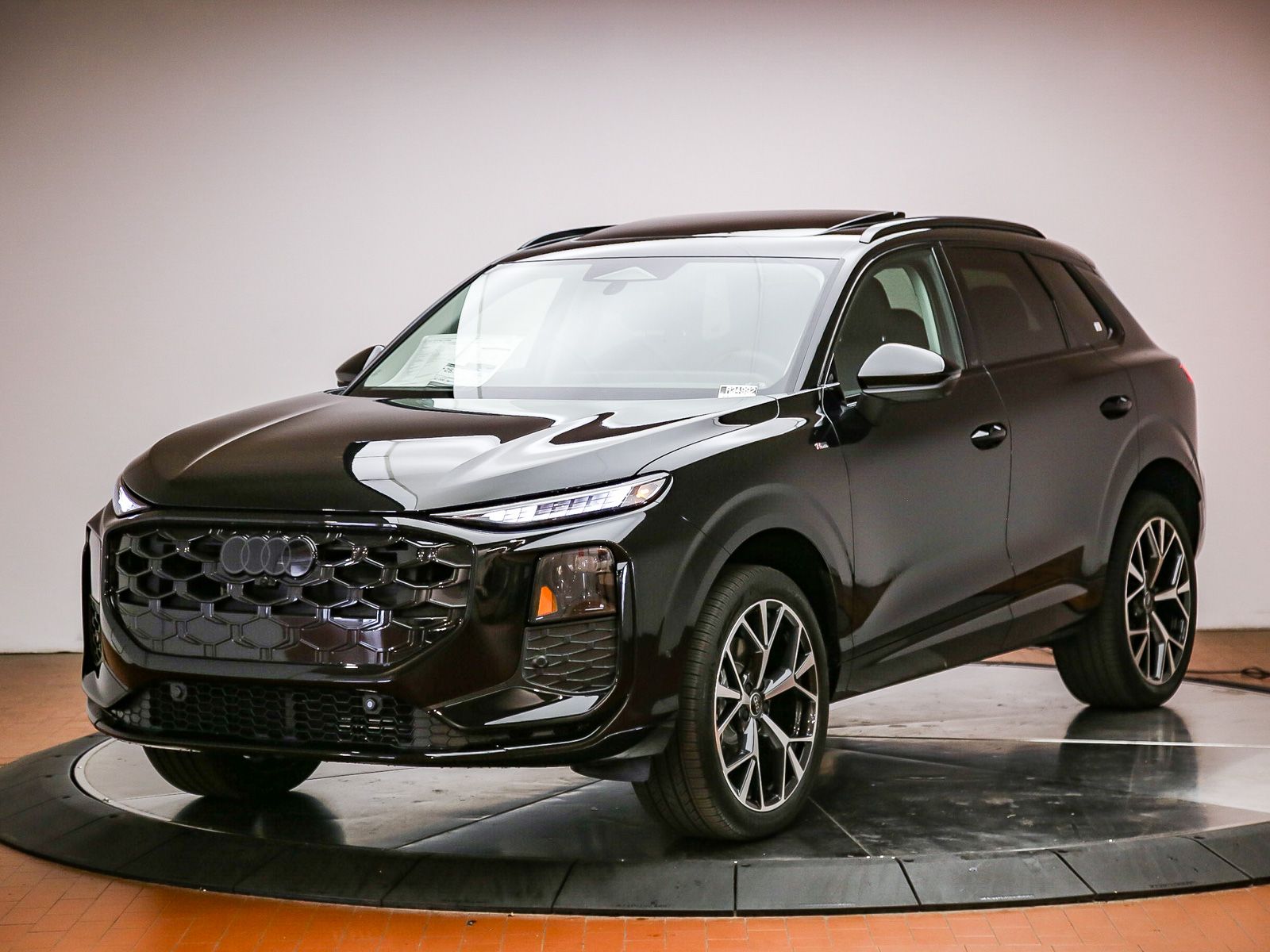 2026 Audi Q3 S line quattro's photo