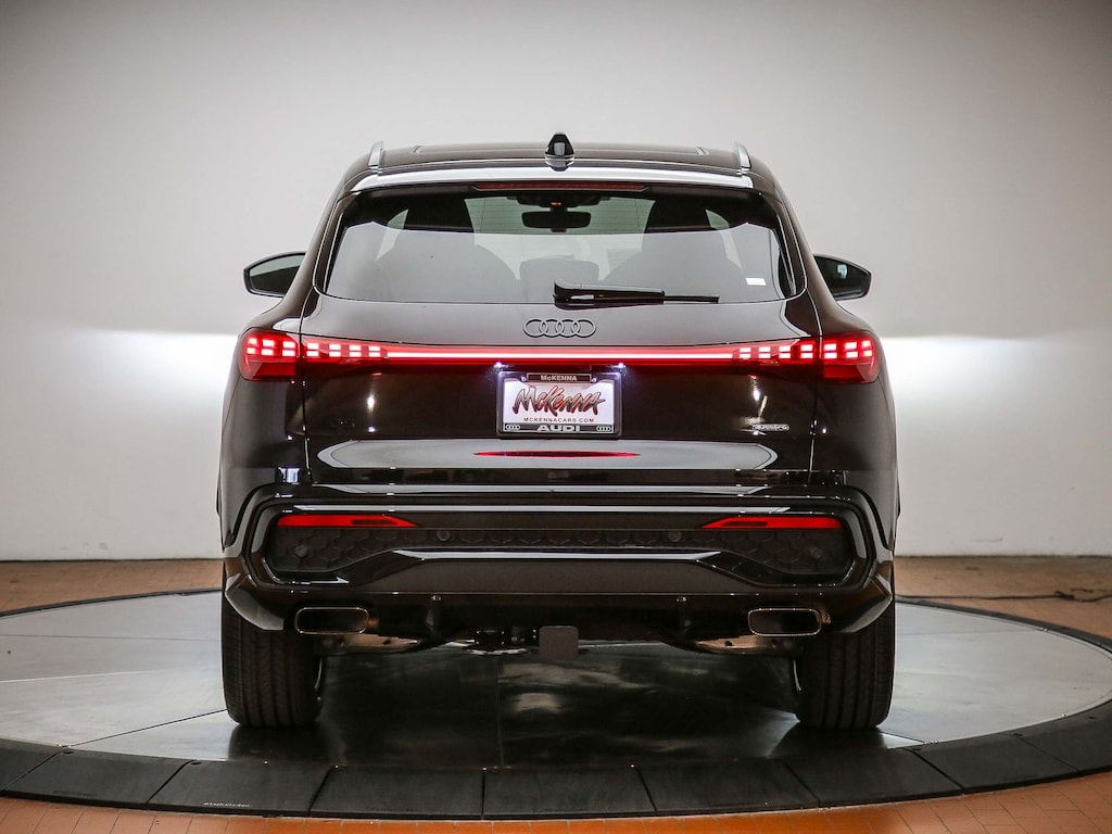 New 2026 Audi Q5 2.0T Premium Plus SUV
