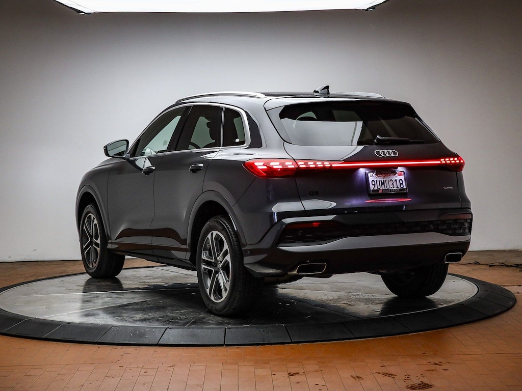 Certified 2025 Audi Q5 2.0T Premium SUV