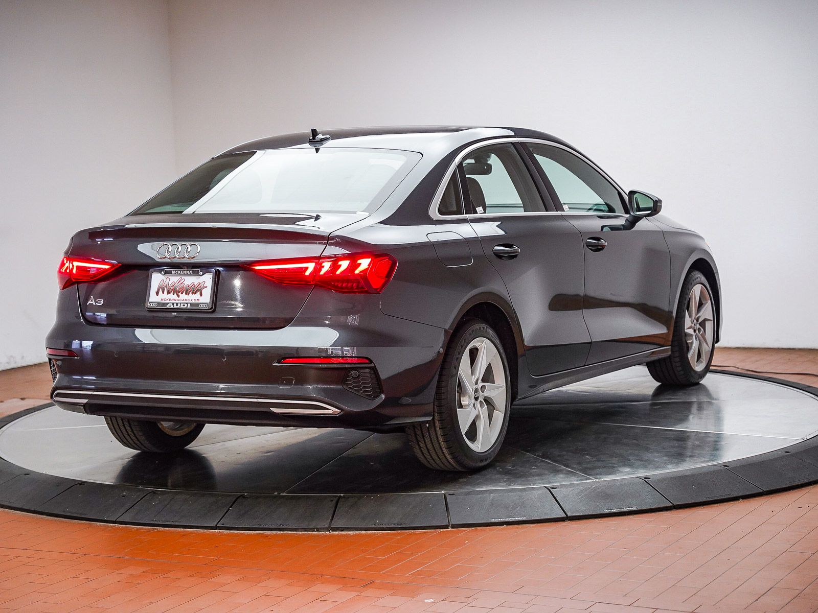 2023 Audi A3 40 Premium photo 4