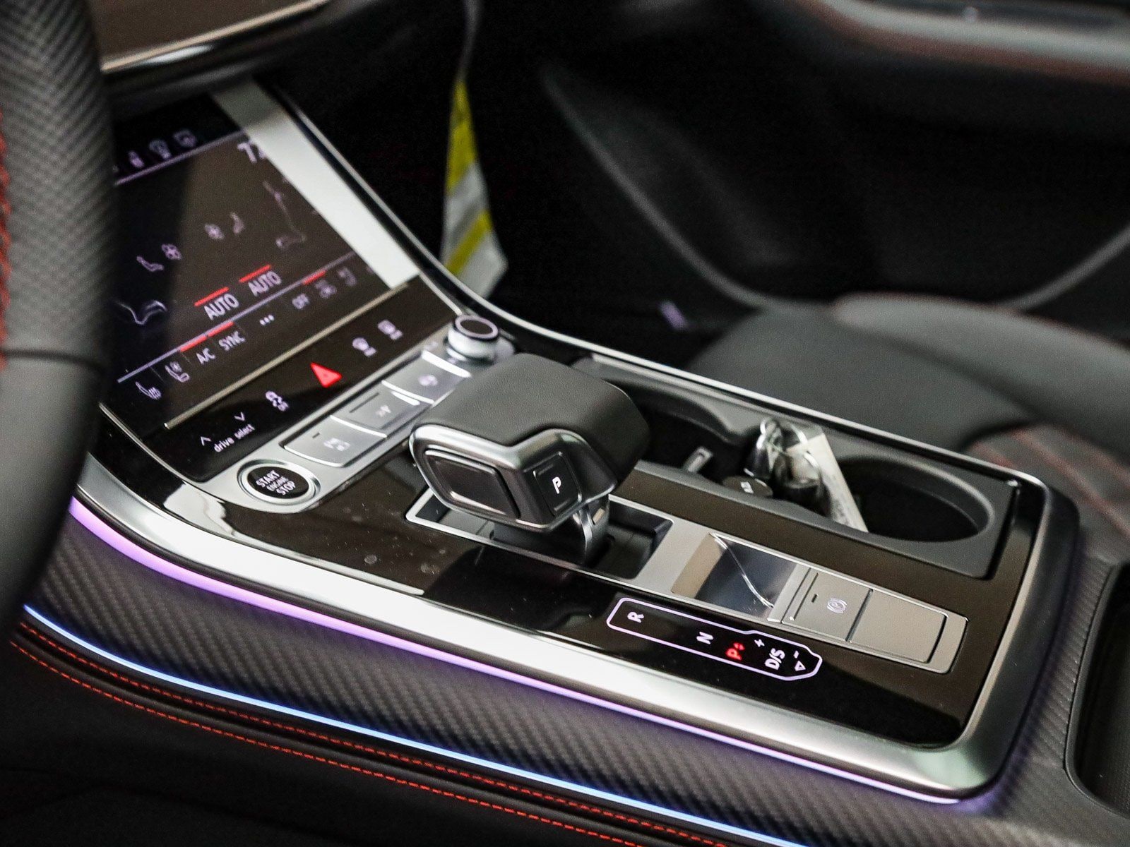 2026 Audi Q8 Prestige - Photo 25