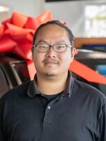 Staff member Dustin Chin from ID_edeb86