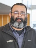 Staff member Eduardo Benitez from ID_fe8b94