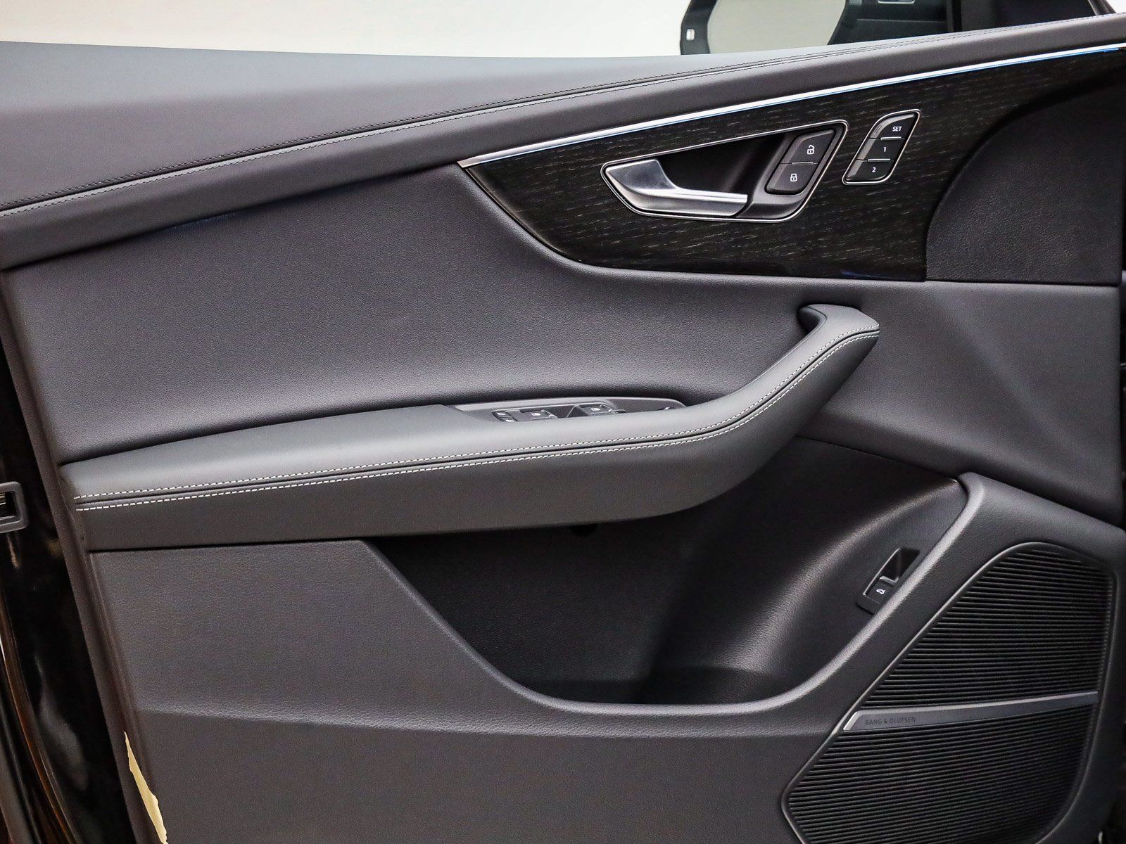 2026 Audi Q8 Prestige - Photo 22