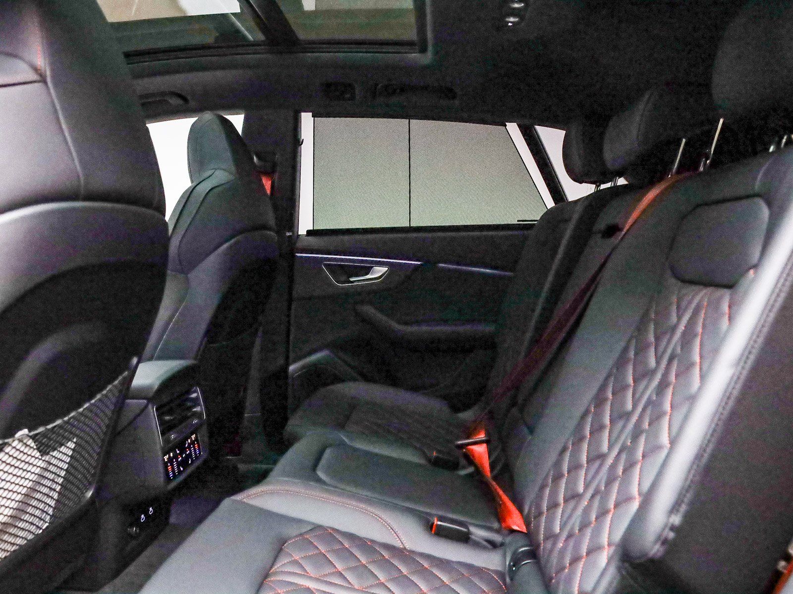 2026 Audi Q8 Prestige - Photo 21