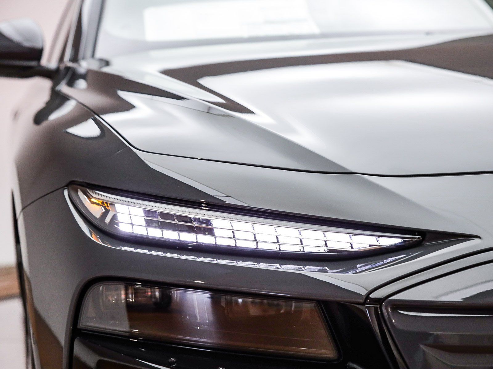2025 Audi A6 Sportback e-tron Premium Plus - Photo 6
