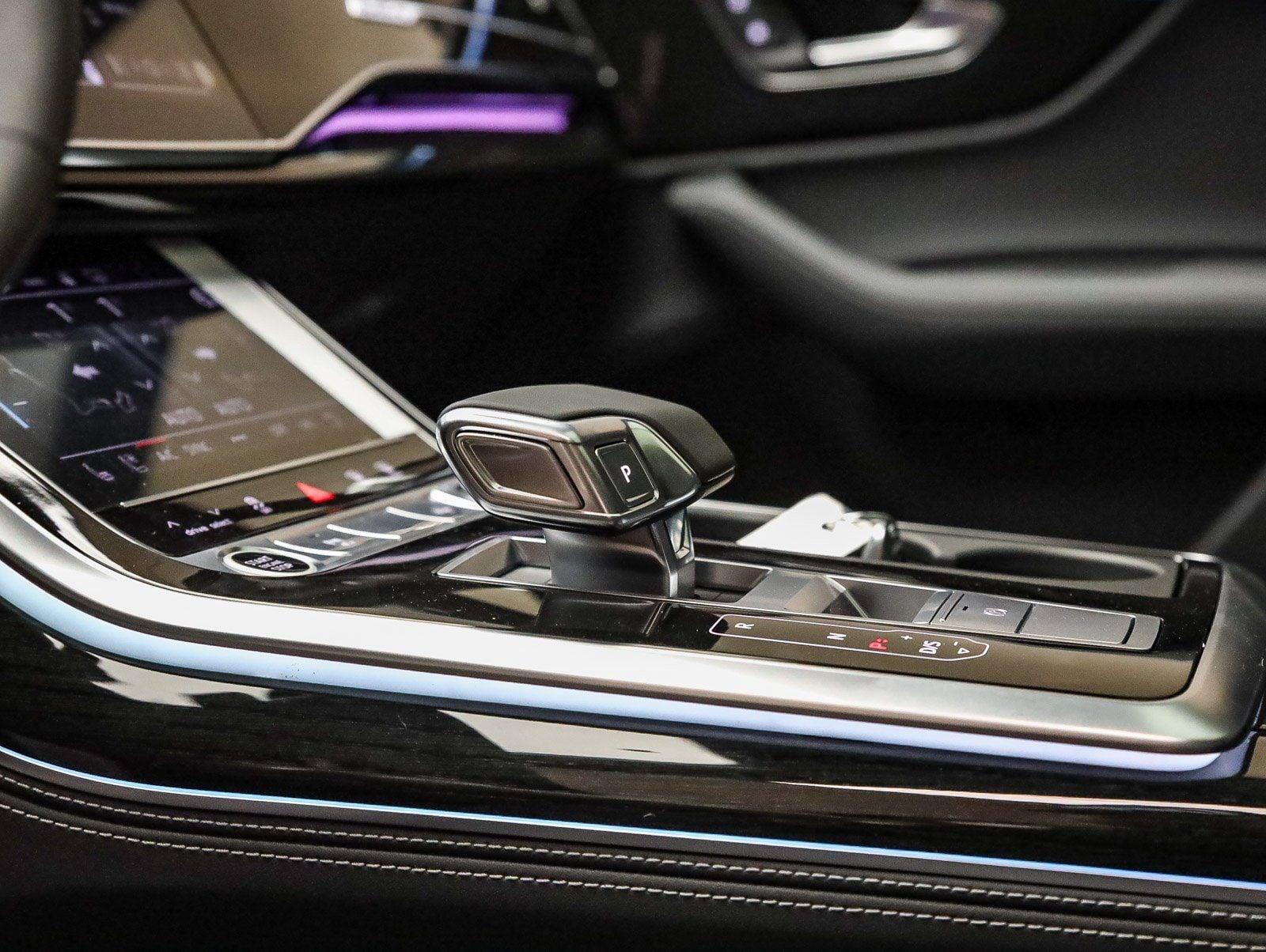 2026 Audi Q7 Premium Plus - Photo 26