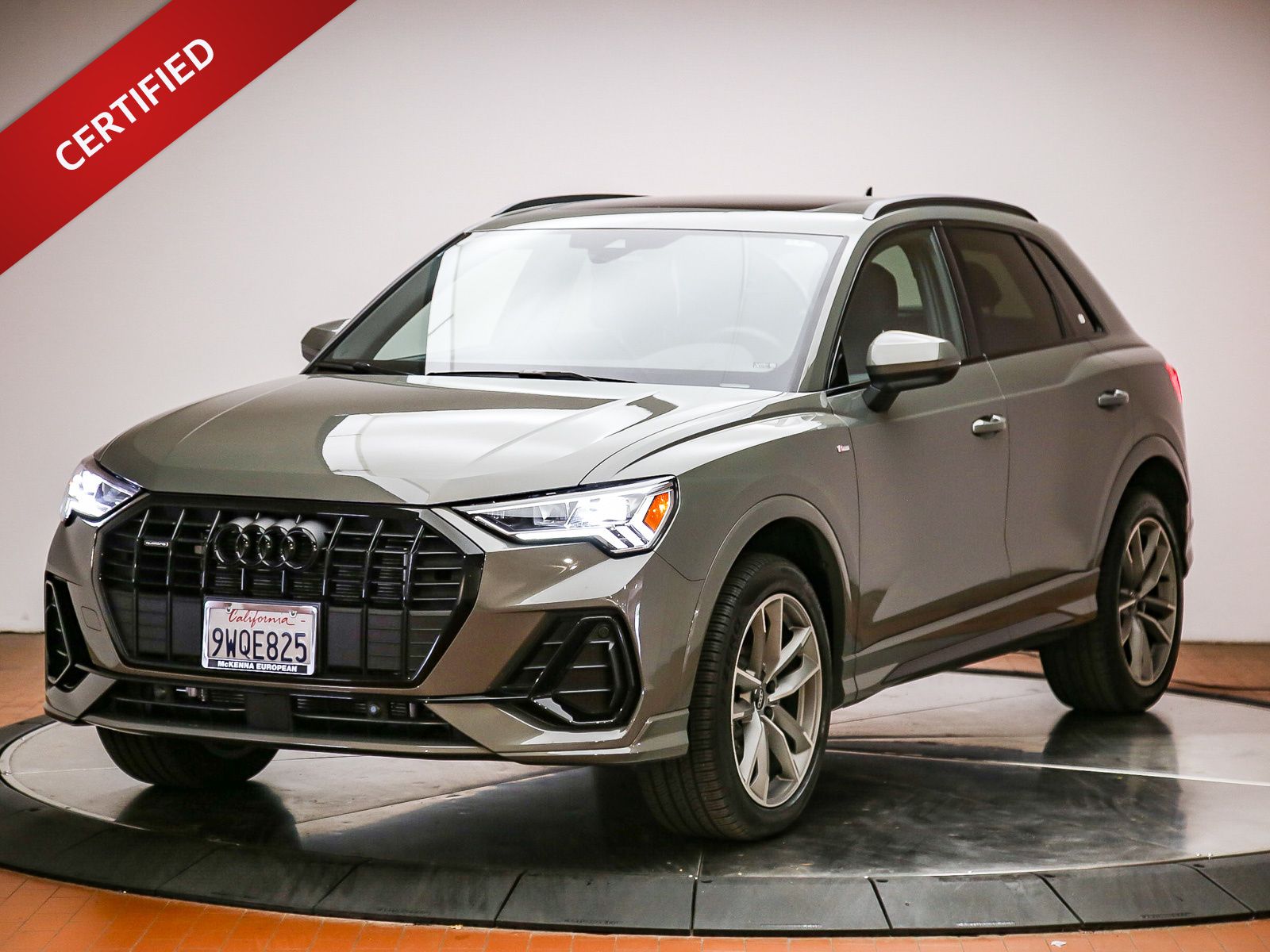 2025 Audi Q3 45 TFSI S Line Premium quattro's photo